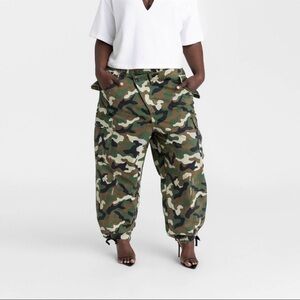 Cargo Camo Jogger Pants - Women's Green Camouflage